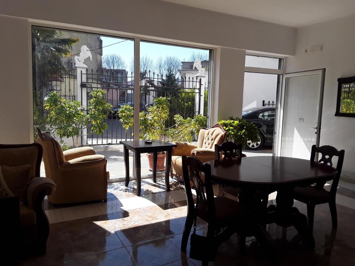 North Star Hostel Shkodër Dış mekan fotoğraf