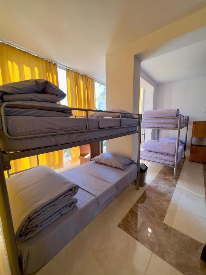 North Star Hostel Shkodër Dış mekan fotoğraf