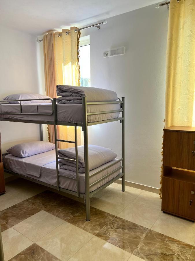 North Star Hostel Shkodër Dış mekan fotoğraf